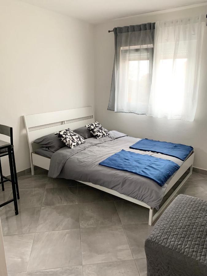 Studio Apartman Bruna-Liznjan, Medulin Εξωτερικό φωτογραφία