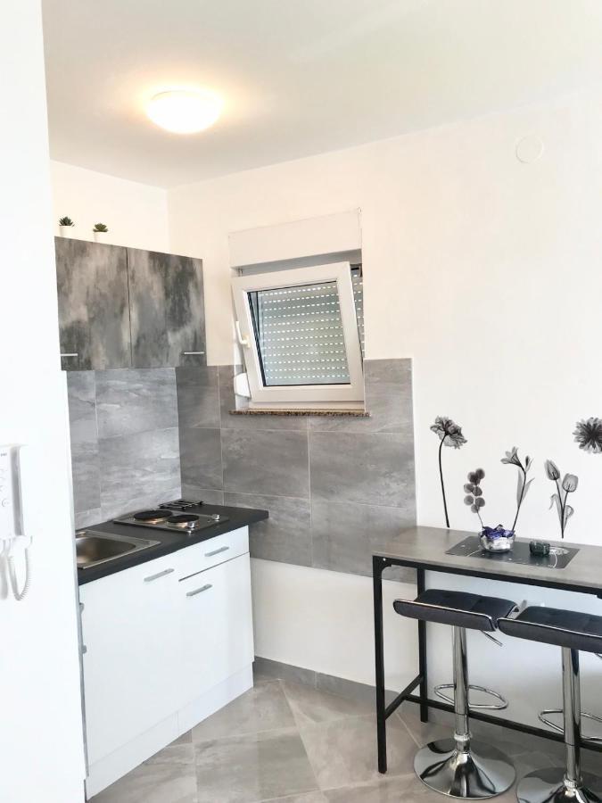 Studio Apartman Bruna-Liznjan, Medulin Εξωτερικό φωτογραφία